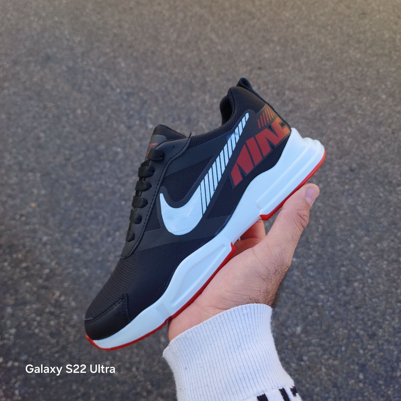 NIKE 30